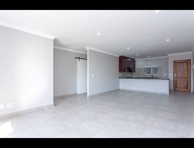 2 BEDROOM APARTMENT SOLD IN NEWLANDS